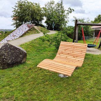 Holzliege geschwungen Doppelliege Schwungliege